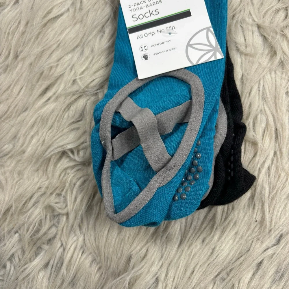 NWT Gaiam Women's OS 2-Pack Grippy Yoga Barre Socks Teal Black Dance